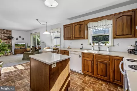 Kitchen - 204 E 6th St, Lititz, PA 17543 photo 1 of 2
