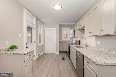 23 S Mary St, Lancaster, PA 17603