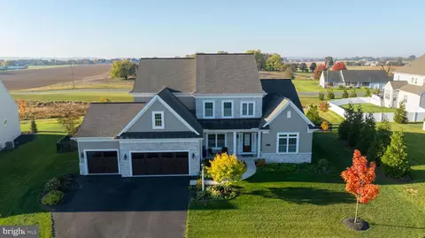 1078 Valley Crossing Dr, Lititz, PA 17543 photo 15