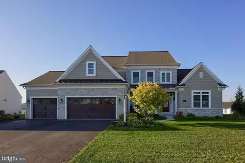 1078 Valley Crossing Dr, Lititz, PA 17543 photo 6