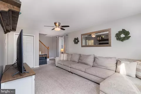 Entry Way - 1309 Bunny View Dr, Lititz, PA 17543 photo 1 of 4