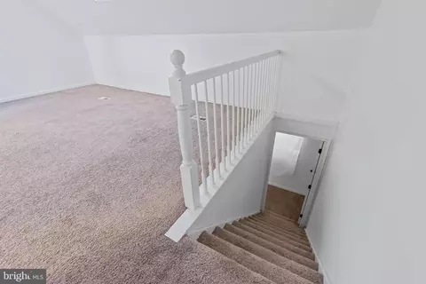 Entry Way - 403 Cardinal Rd, Lititz, PA 17543 photo 6 of 6