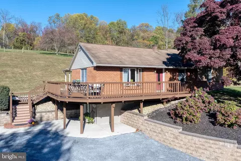 199 Street Rd, Holtwood, PA 17532