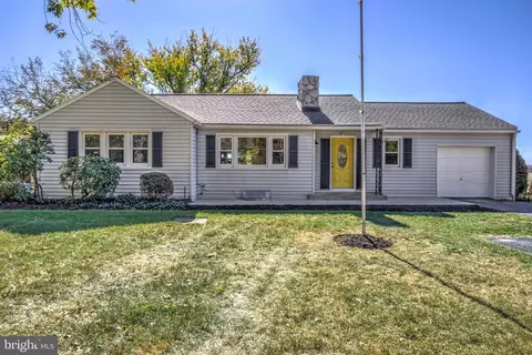 1120 Donegal Springs Rd, Mount Joy, PA 17552