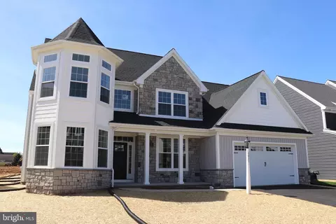 1025 Strafford Pl #56, Lancaster, PA 17601