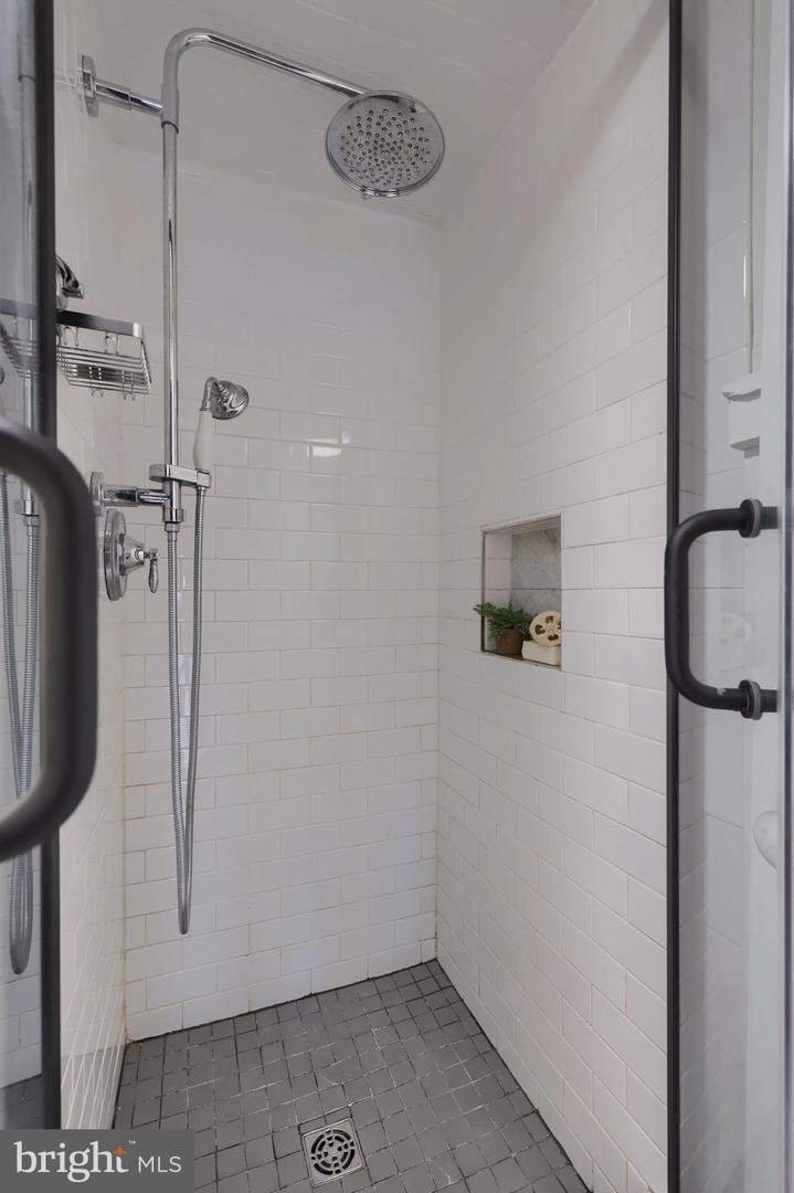 Bath - 18 S Locust St, Lititz, PA 17543 photo 3 of 6