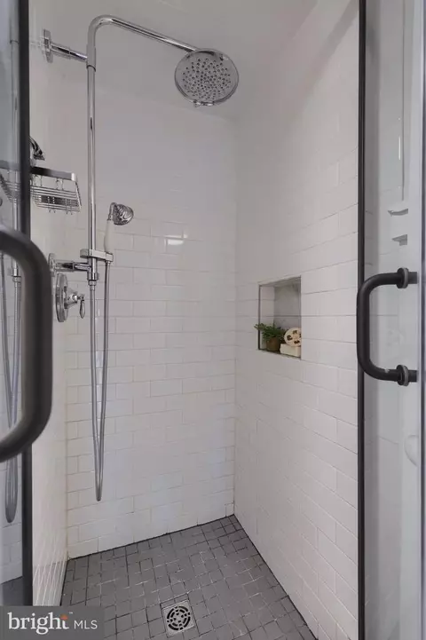 Bath - 18 S Locust St, Lititz, PA 17543 photo 3 of 6