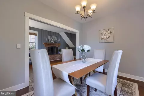 Dining - 18 S Locust St, Lititz, PA 17543 photo 4 of 5