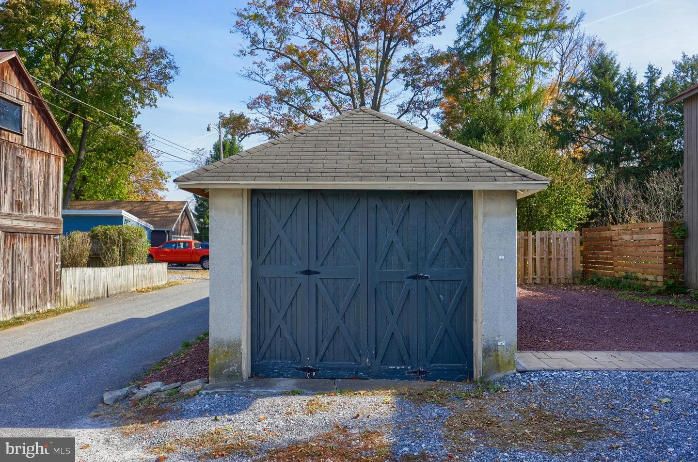 Exterior - 18 S Locust St, Lititz, PA 17543 photo 8 of 9