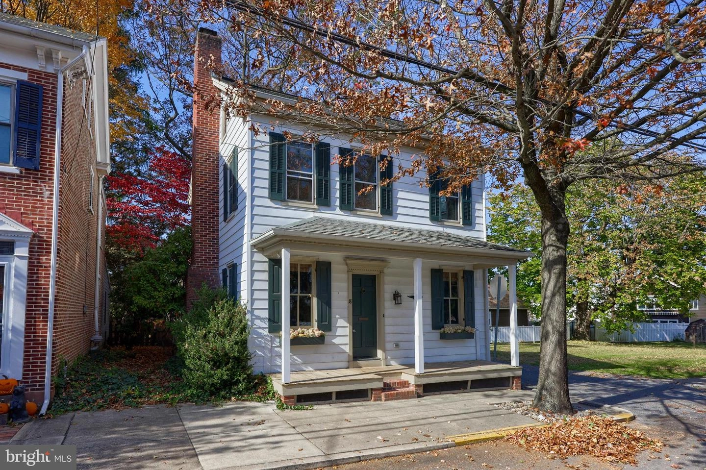 Exterior - 18 S Locust St, Lititz, PA 17543 photo 1 of 9