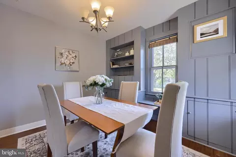 Dining - 18 S Locust St, Lititz, PA 17543 photo 3 of 5