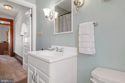 Bath - 156 Front St, Lititz, PA 17543 photo 2 of 2