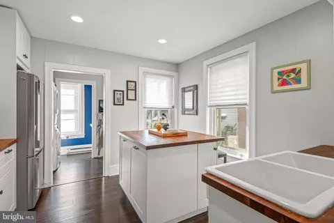 Kitchen - 156 Front St, Lititz, PA 17543 photo 1 of 7