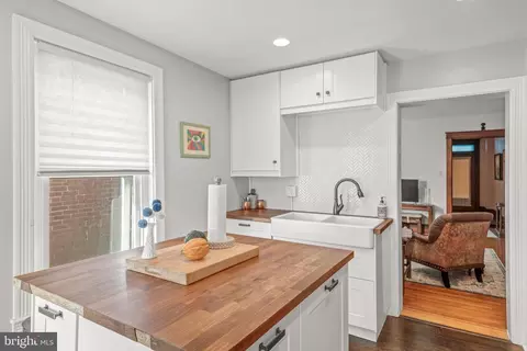 Kitchen - 156 Front St, Lititz, PA 17543 photo 7 of 7