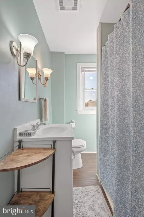 Bath - 156 Front St, Lititz, PA 17543 photo 1 of 2