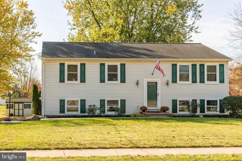 2262 Hershey Ave, East Petersburg, PA 17520