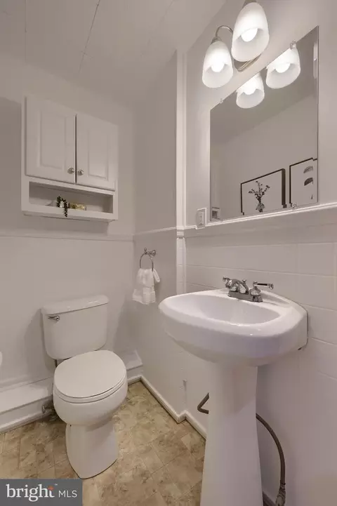 51 W Lincoln Ave, Lititz, PA 17543 photo 33