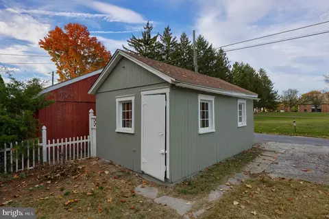 51 W Lincoln Ave, Lititz, PA 17543 photo 60