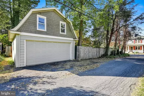 401 S Broad St, Lititz, PA 17543 photo 40
