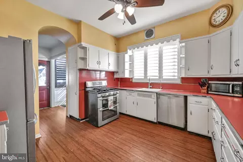 401 S Broad St, Lititz, PA 17543 photo 14