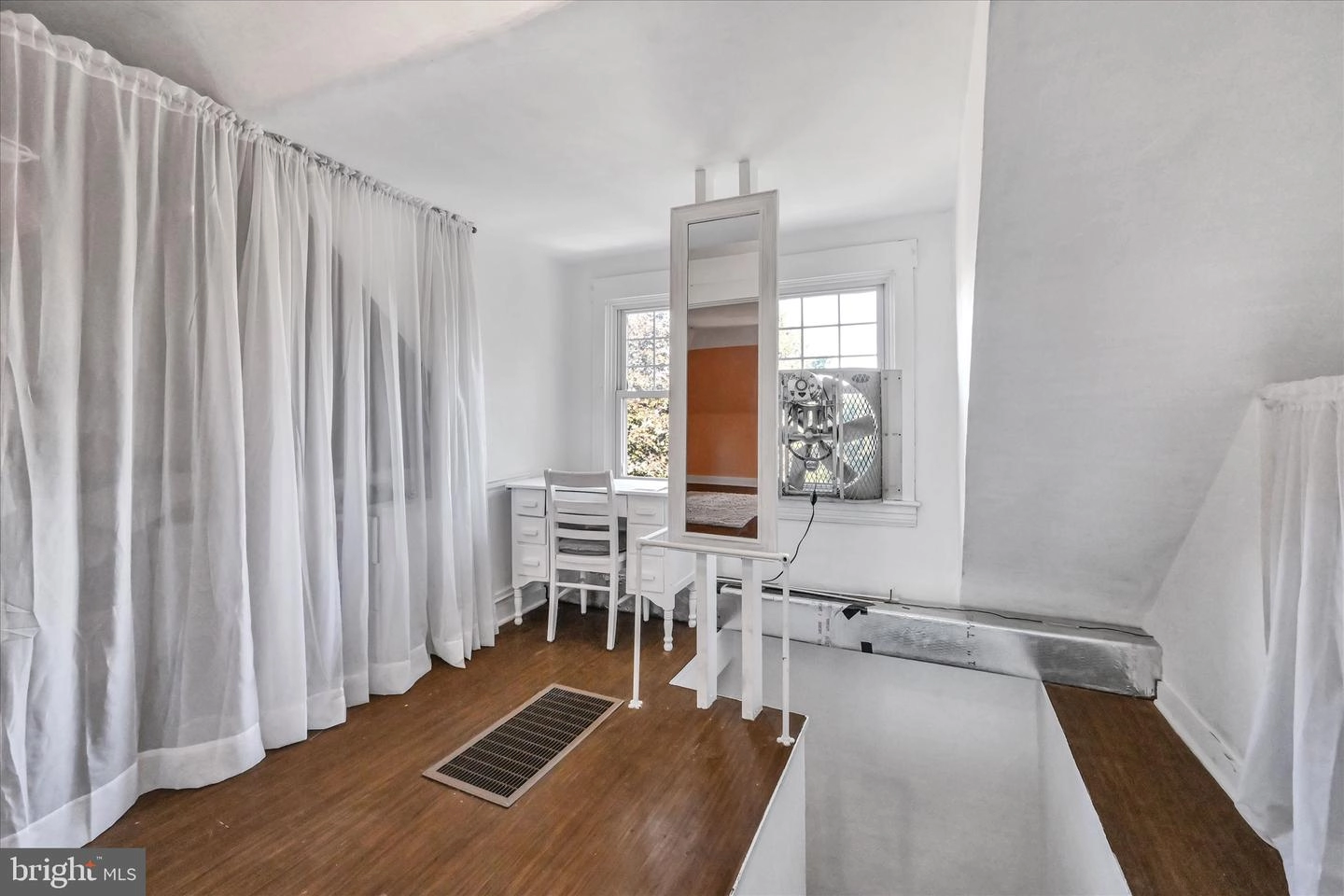 401 S Broad St, Lititz, PA 17543 photo 31