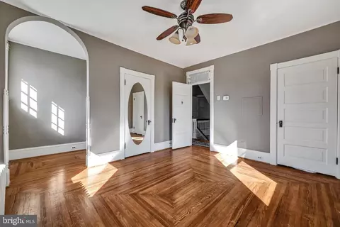 401 S Broad St, Lititz, PA 17543 photo 22