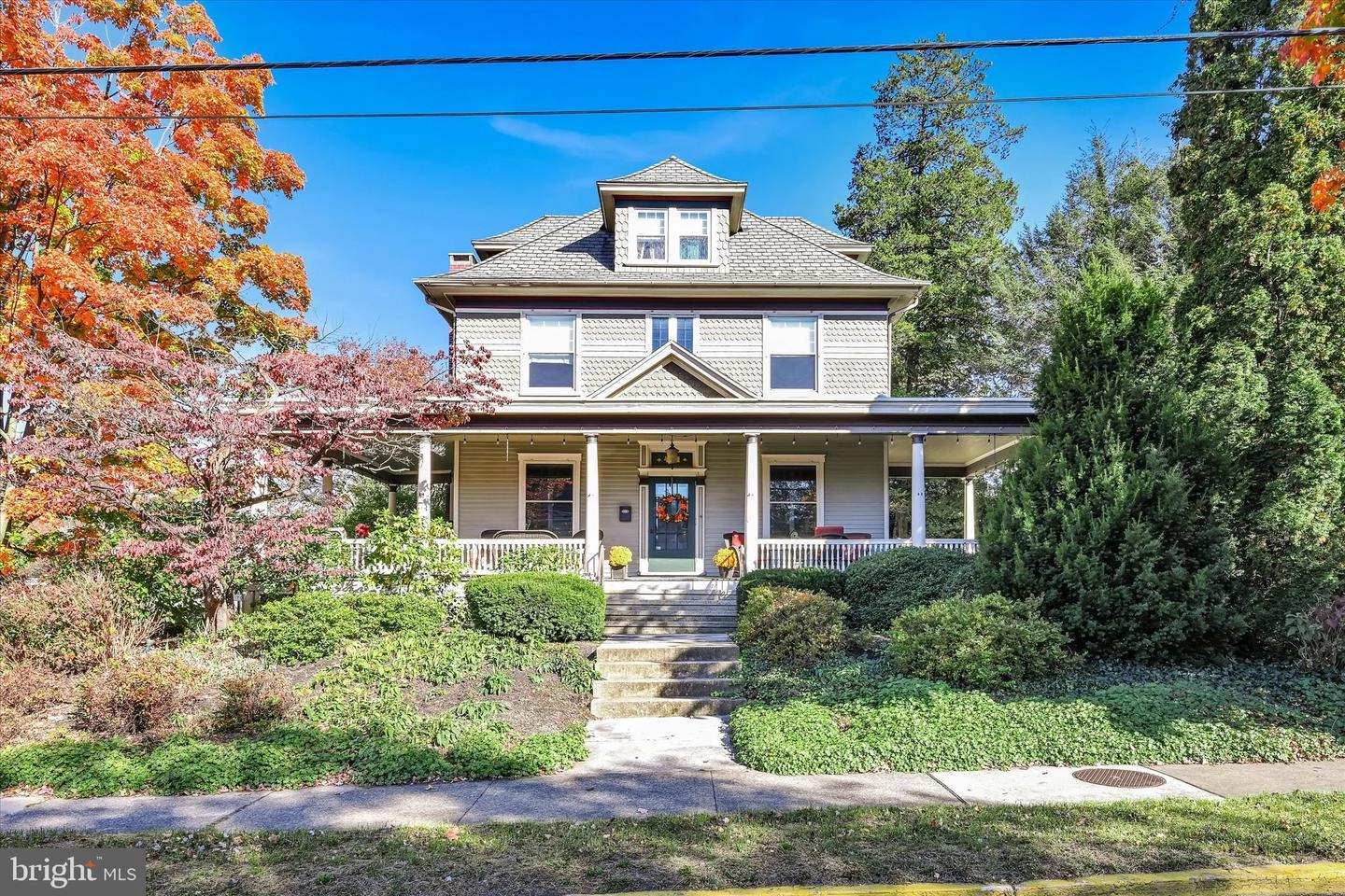 401 S Broad St, Lititz, PA 17543 photo 1