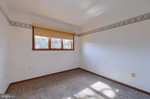 Bedroom - 3 Whitcraft Dr, Lititz, PA 17543 photo 4 of 4