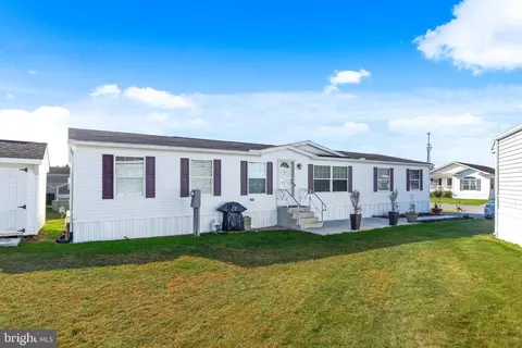 462 Daisy Dr, New Providence, PA 17560
