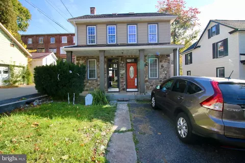 51 S Manor St, Mountville, PA 17554