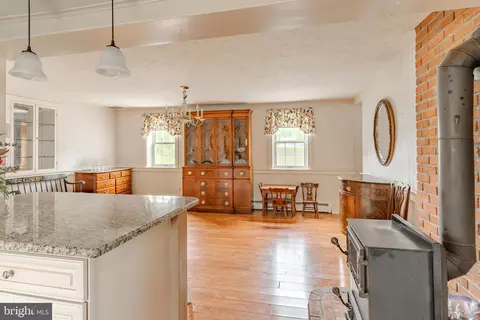 Dining - 249 Landis Valley Rd, Lititz, PA 17543 photo 1 of 4