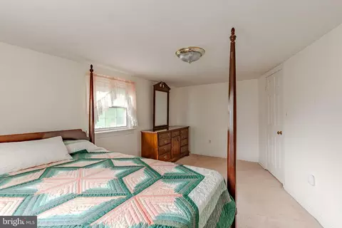 Bedroom - 249 Landis Valley Rd, Lititz, PA 17543 photo 11 of 11