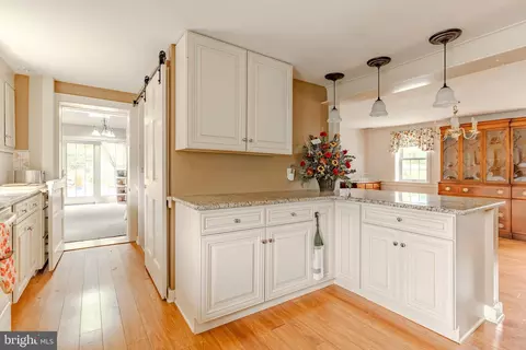 Entry Way - 249 Landis Valley Rd, Lititz, PA 17543 photo 1 of 10