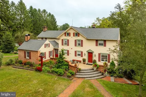 249 Landis Valley Rd, Lititz, PA 17543