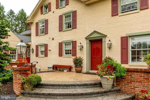 Exterior - 249 Landis Valley Rd, Lititz, PA 17543 photo 6 of 29