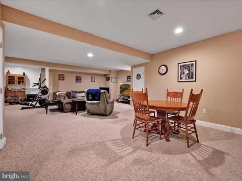 328 Squire Ln, Lititz, PA 17543 photo 42