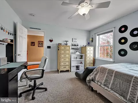 328 Squire Ln, Lititz, PA 17543 photo 35