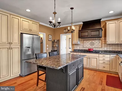 328 Squire Ln, Lititz, PA 17543 photo 11
