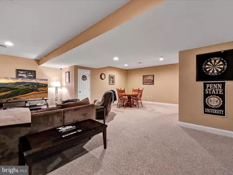 328 Squire Ln, Lititz, PA 17543 photo 40