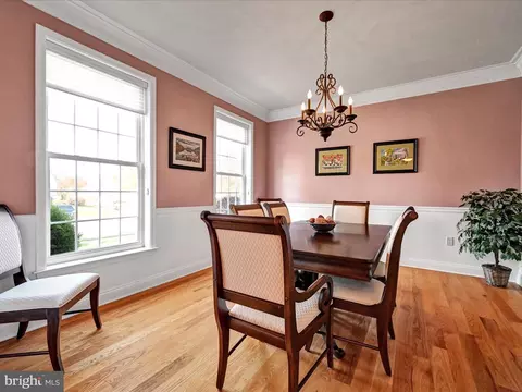 328 Squire Ln, Lititz, PA 17543 photo 5