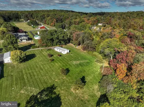 931 Mount Zion Rd, Narvon, PA 17555