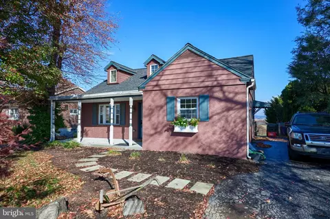 351 E Lexington Rd, Lititz, PA 17543 photo 4