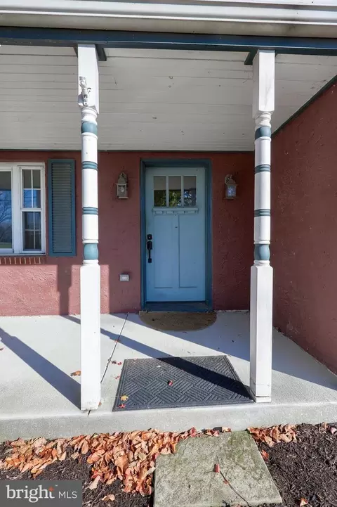 351 E Lexington Rd, Lititz, PA 17543 photo 6