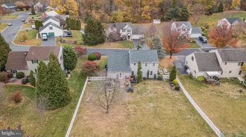10 Foxrun Ter, Lititz, PA 17543 photo 40