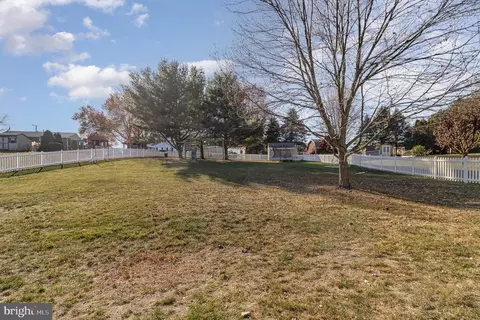 10 Foxrun Ter, Lititz, PA 17543 photo 30