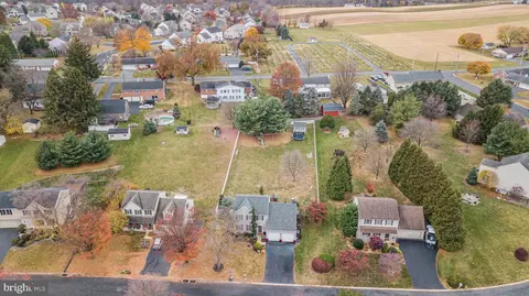 10 Foxrun Ter, Lititz, PA 17543 photo 44