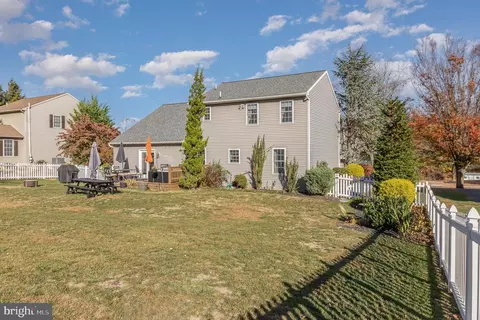 10 Foxrun Ter, Lititz, PA 17543 photo 28