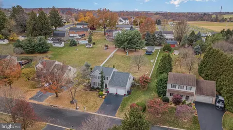 10 Foxrun Ter, Lititz, PA 17543 photo 43