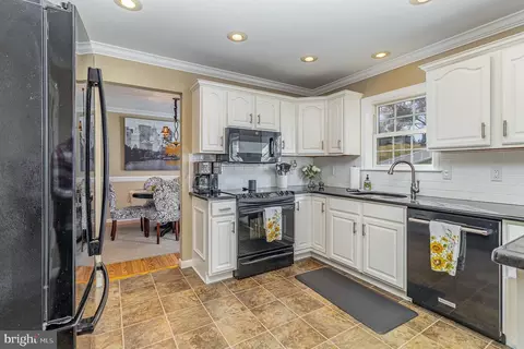 10 Foxrun Ter, Lititz, PA 17543 photo 11