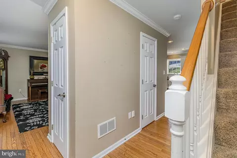 10 Foxrun Ter, Lititz, PA 17543 photo 5